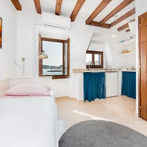 3* Guest house Revera